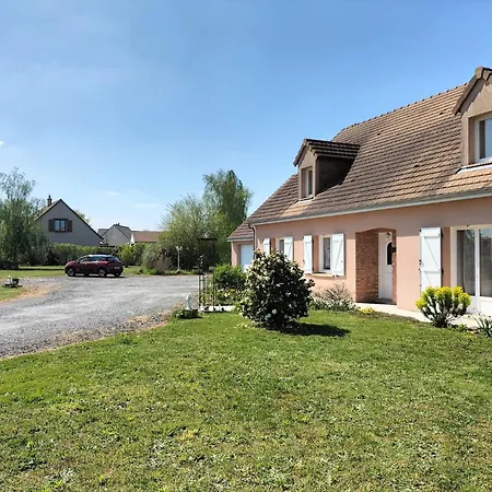 Avec Piscine Chauffee Vila Bouloire